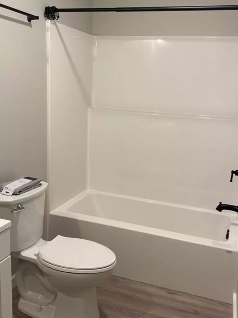 Newly Renovated 1-Bedroom Apartment in Swanton, VT – Utilities Included!
