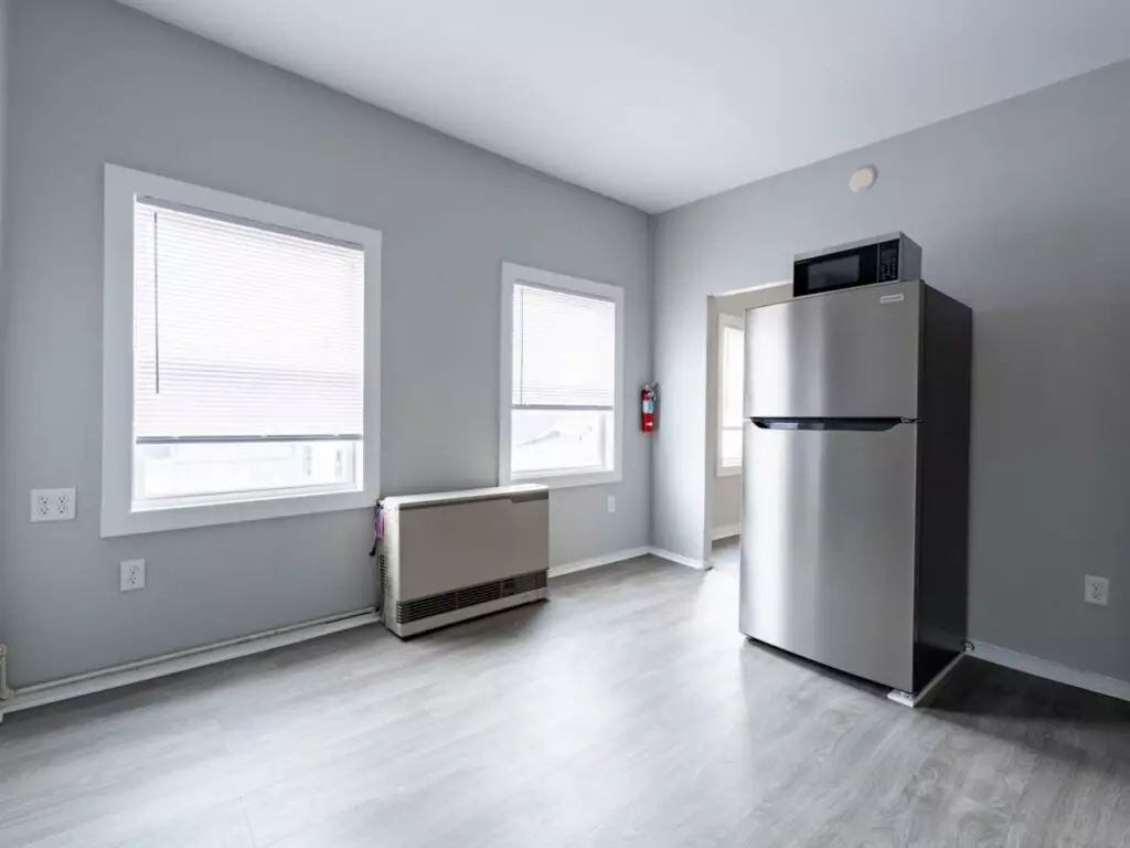 Newly Renovated 2 bedroom apartment