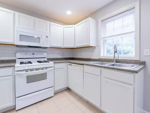 Two Bedroom Apartment Available in the New North End Available Starting July 15th!