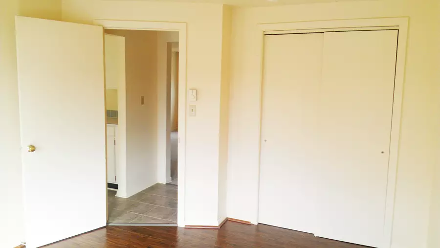 One Bedroom – 365 St Paul #11, Burlington, VT – Available NOW