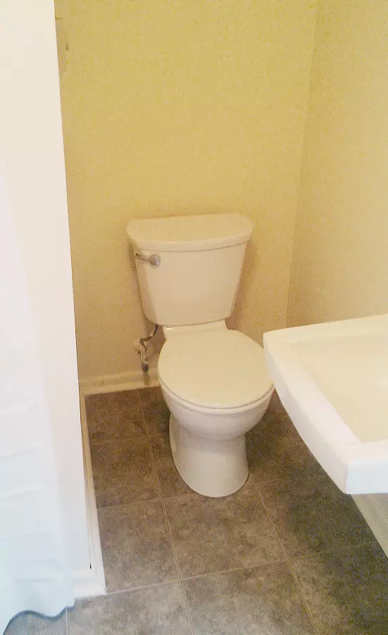 One Bedroom – 365 St Paul #11, Burlington, VT – Available NOW