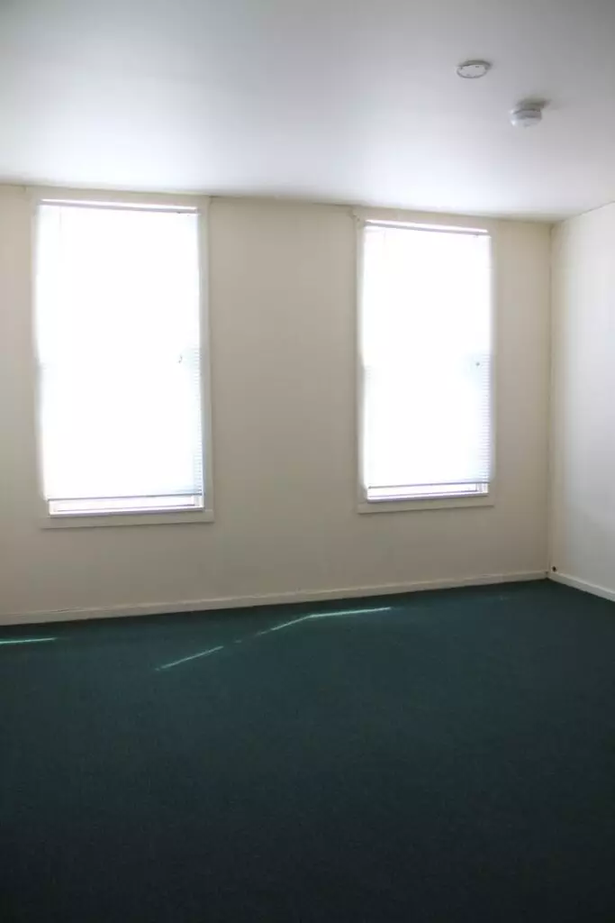 252 North St #4 – Four Bedroom Available For Immediate Move-in