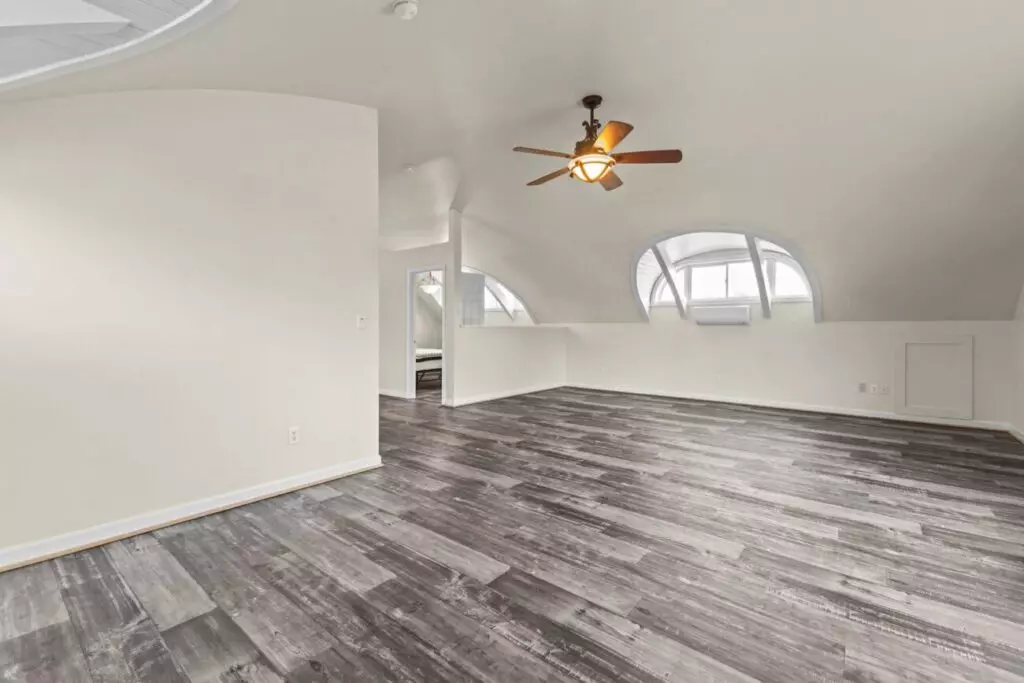 Unique 1 Bedroom 1 Bath Apartment