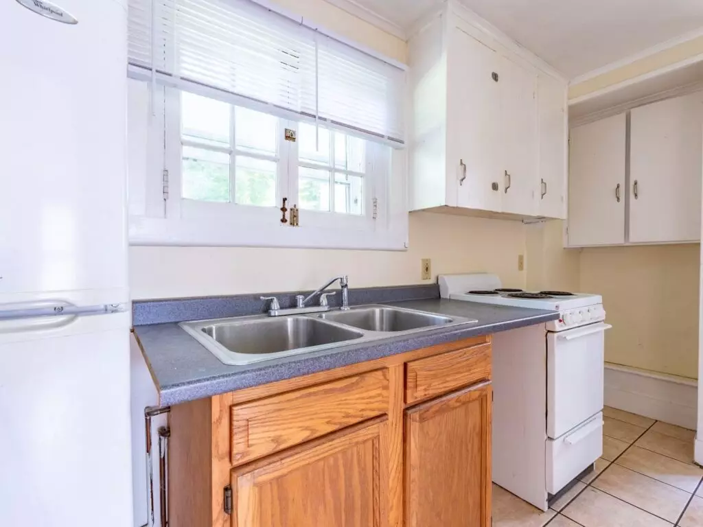Cozy 1-Bedroom Apartment Available – Available For An Immediate Move-in!