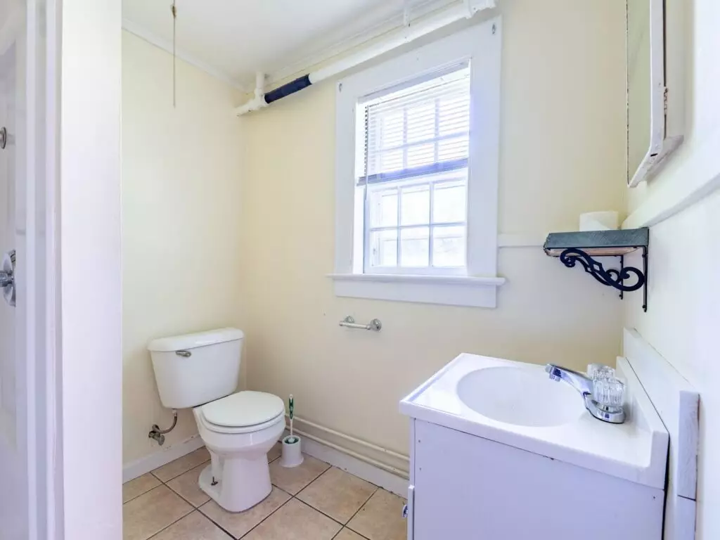 Cozy 1-Bedroom Apartment Available – Available For An Immediate Move-in!