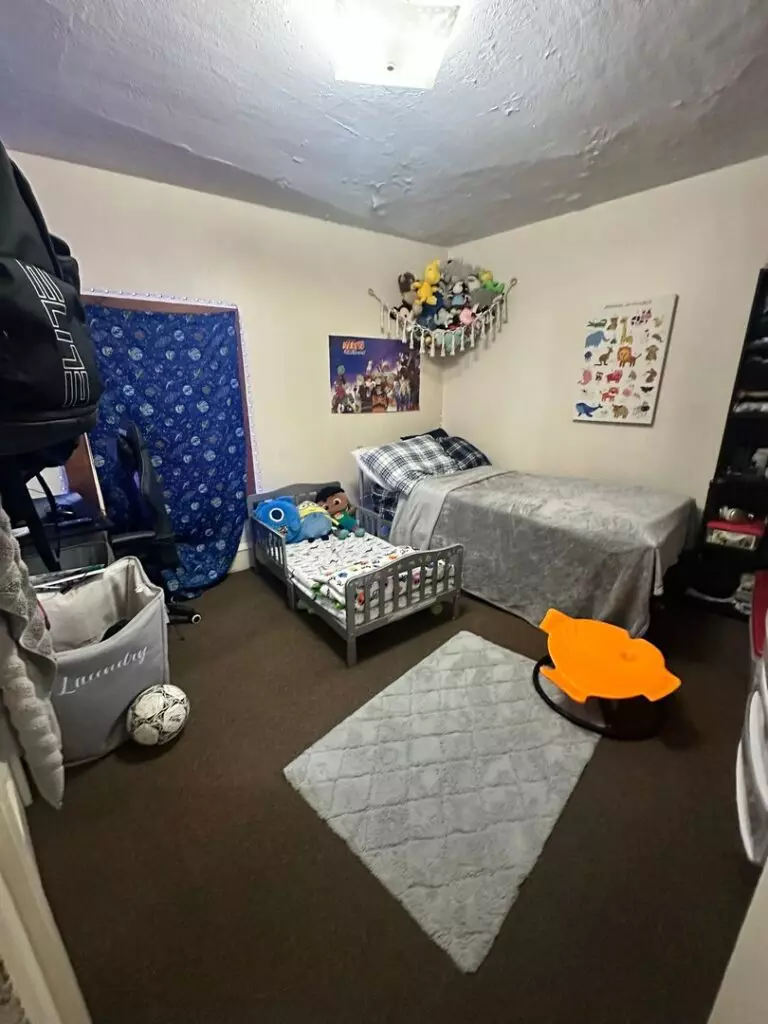 Two Bedroom in Burlington – Available October 15, 2026