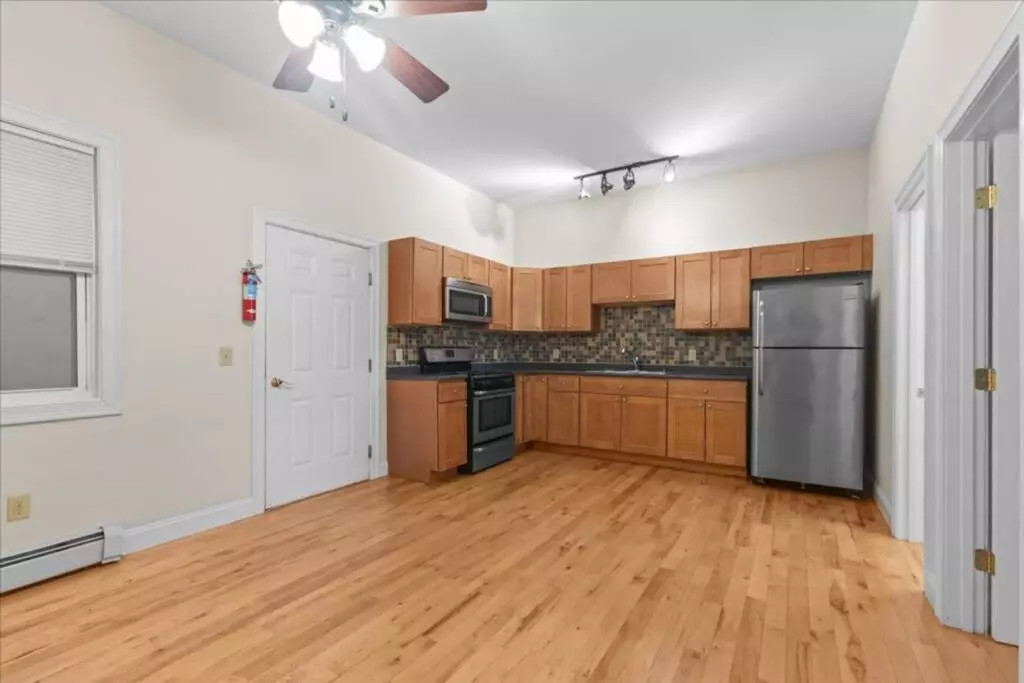 Beautiful 1 bedroom apartment – Heat included!!