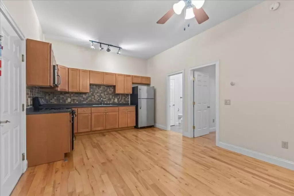 Beautiful 1 bedroom apartment – Heat included!!