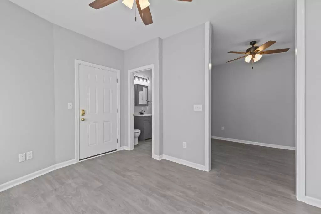 Newly Renovated Studio Available!!