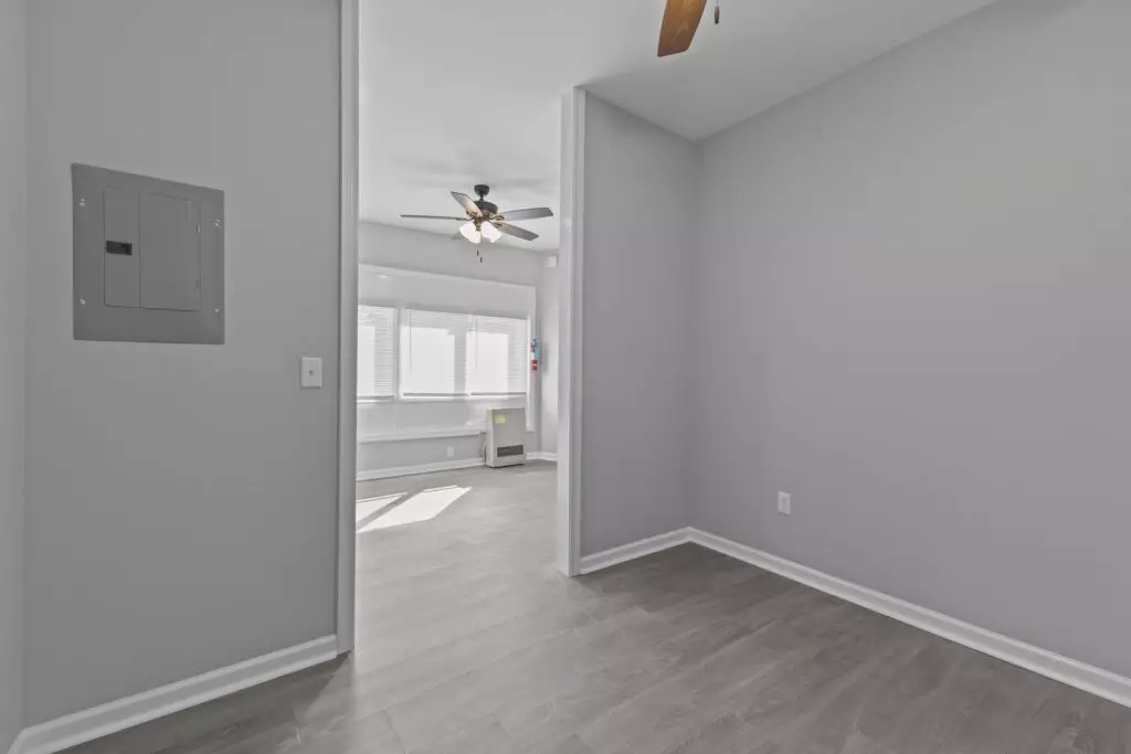 Newly Renovated Studio Available!!