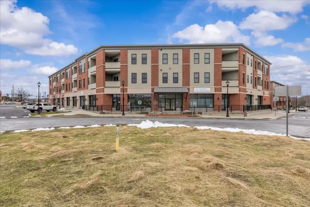 One Bedroom Apartment Available September 15th, 2026
