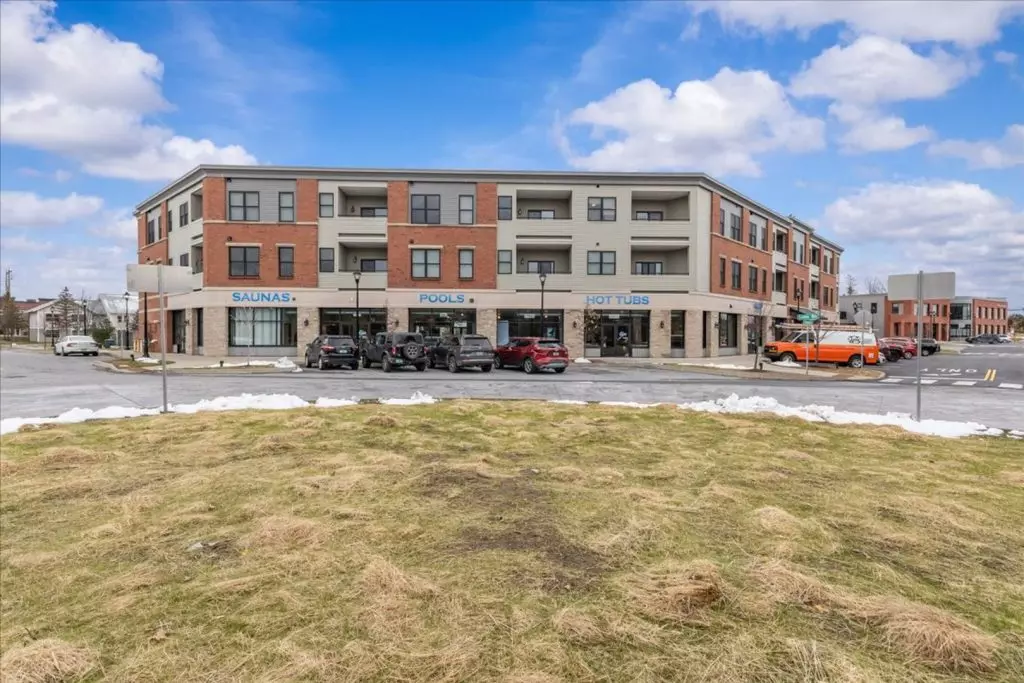 Newly Renovated 2 Bedroom in Williston – Available Starting November 1st!