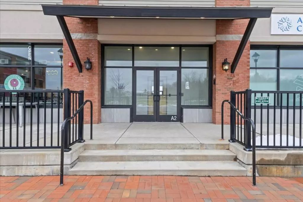 One Bedroom Apartment Available September 15th, 2026