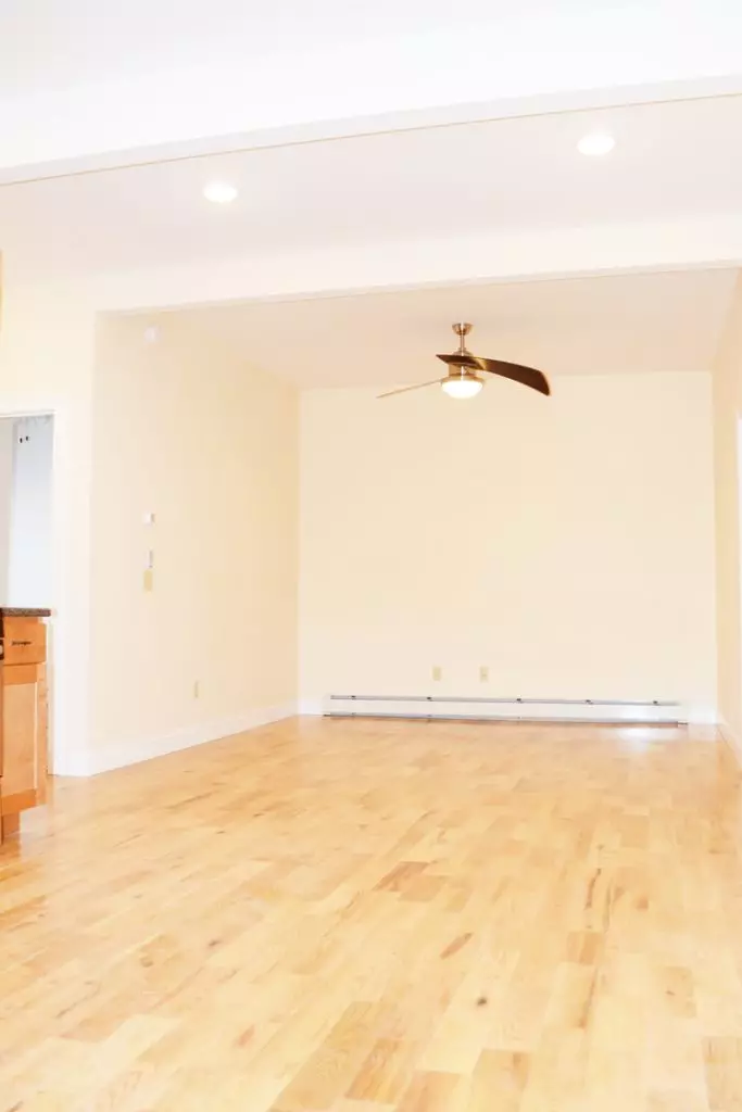 9 Bright St, Burlington, VT | 4 Bedroom, 2 Bathroom Apartment Near UVM & Downtown | June 2027