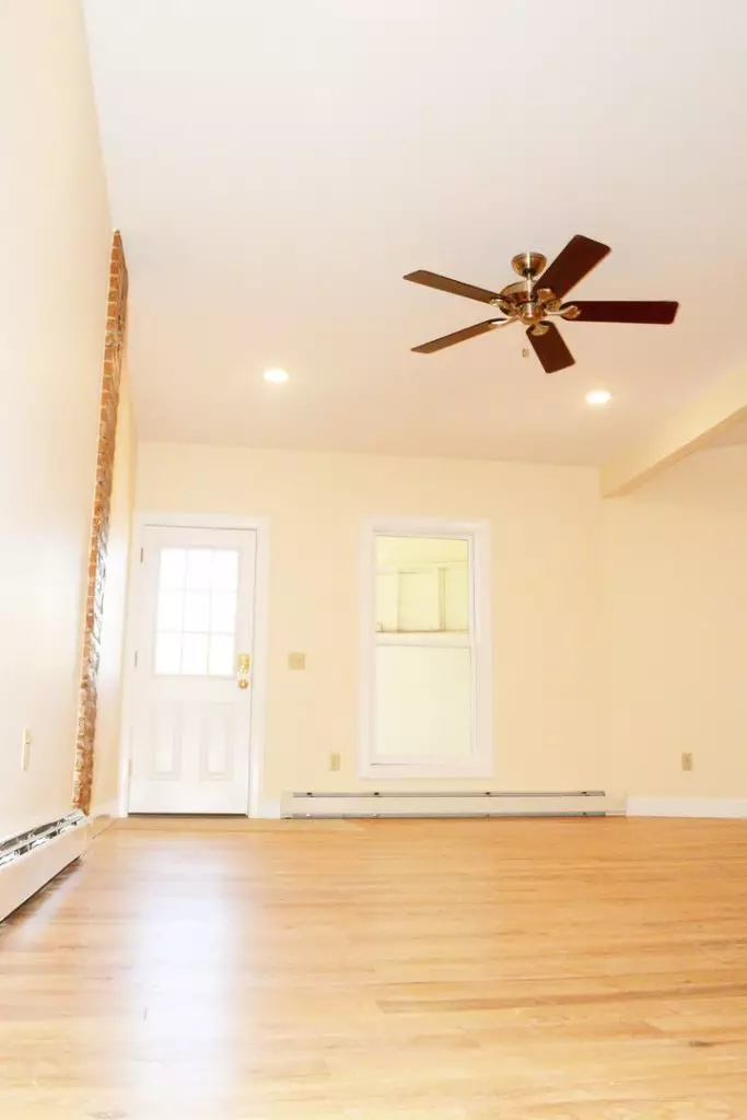 258 North St #7, Burlington, VT | 4 Bedroom, 2 Bathroom Apartment Near UVM | June 2027