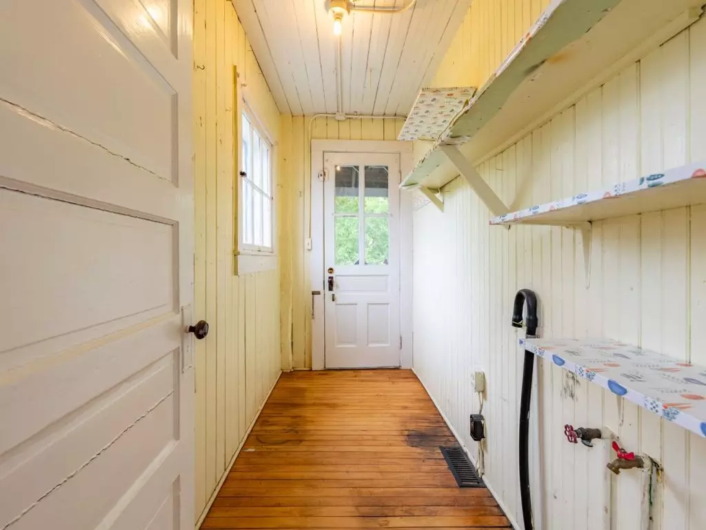 24 Colchester Ct, Burlington, VT | Spacious 4 Bedroom Apartment Near UVM | June 2027