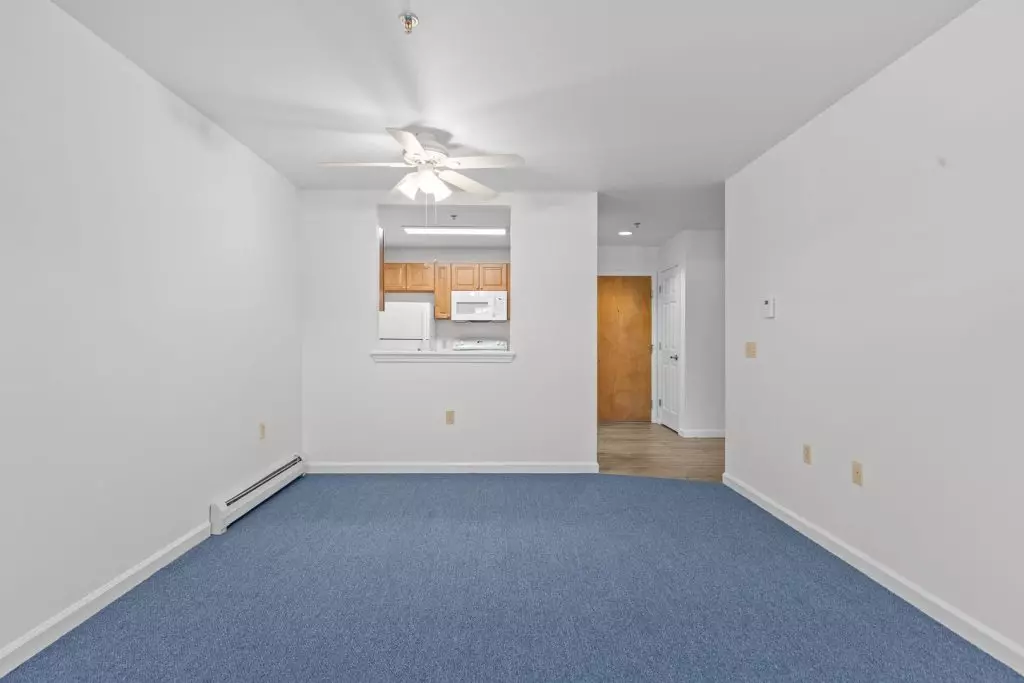 Available Now – 1 Bedroom 55+ Independent Senior Living Apartment in Williston, VT – Utilities Included
