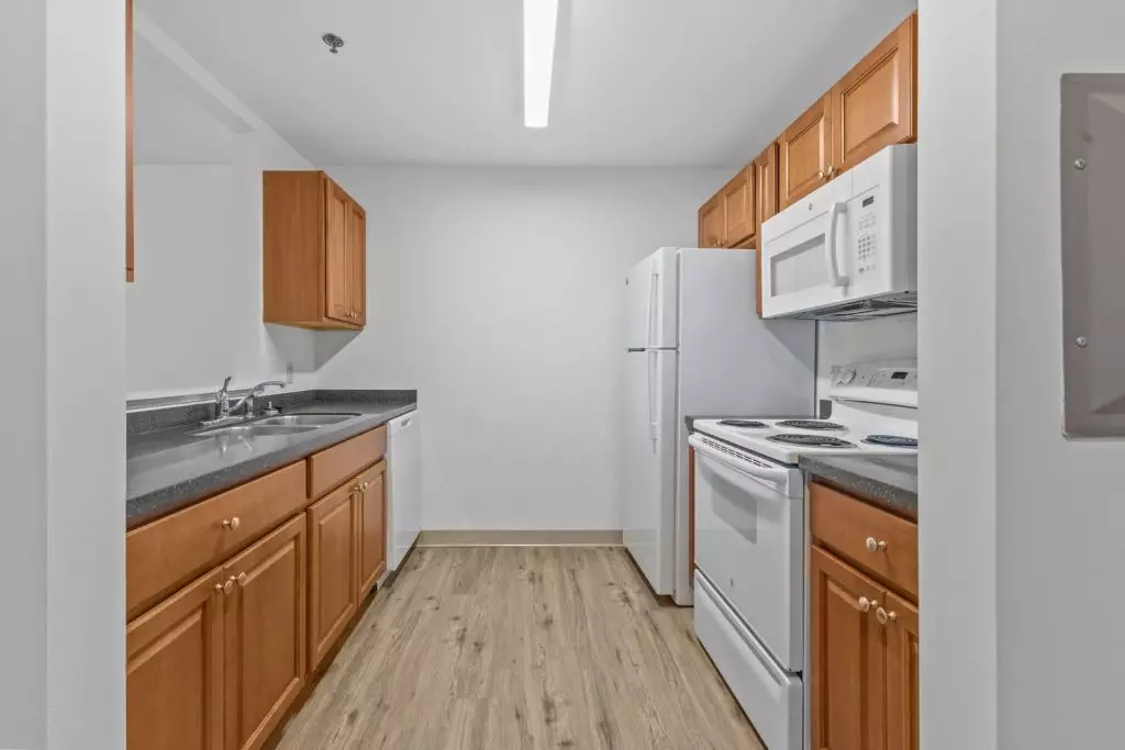 Available Now – 1 Bedroom 55+ Independent Senior Living Apartment in Williston, VT – Utilities Included