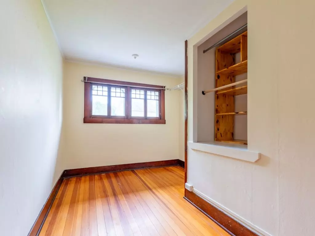 24 Colchester Ct, Burlington, VT | Spacious 4 Bedroom Apartment Near UVM | June 2027