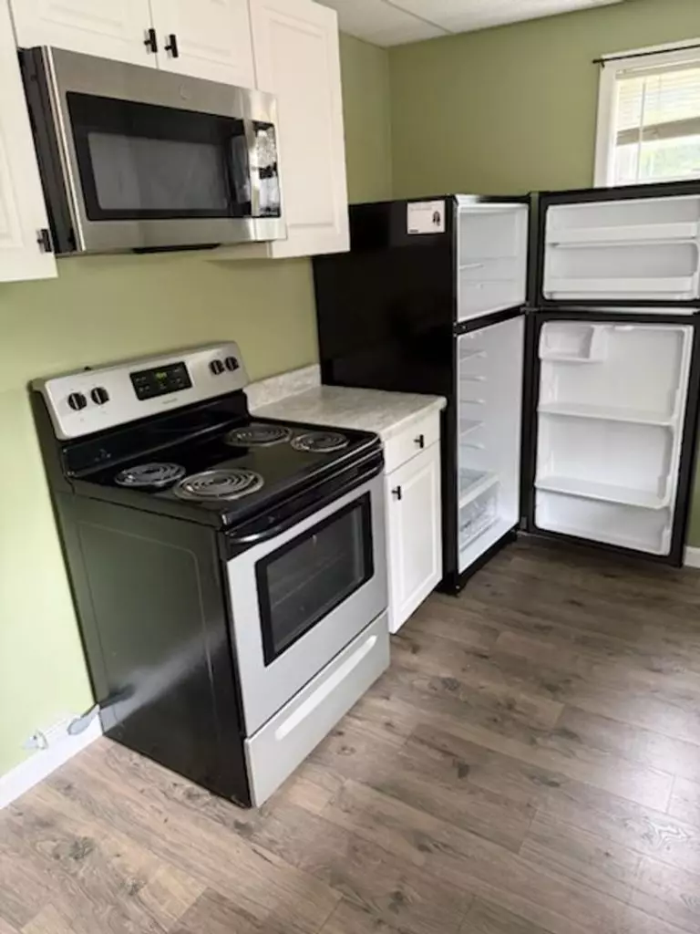 One Bedroom Available in Swanton Starting October 1st!