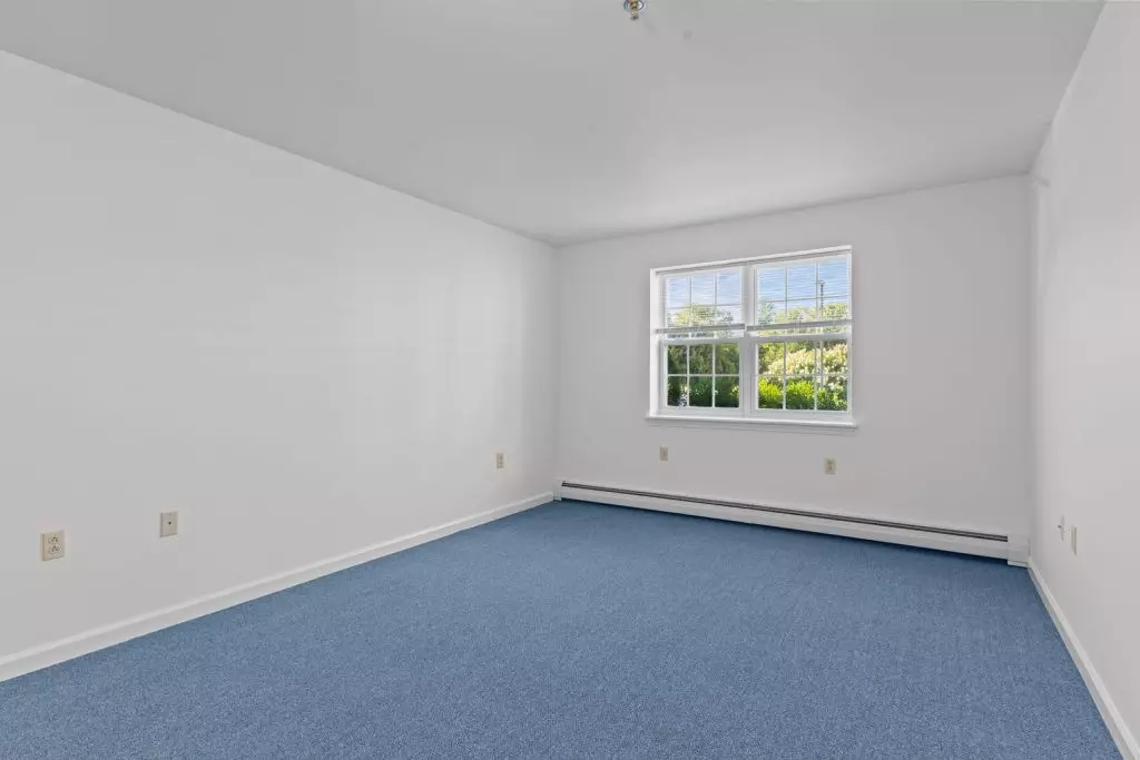 Available Now – 1 Bedroom 55+ Independent Senior Living Apartment in Williston, VT – Utilities Included
