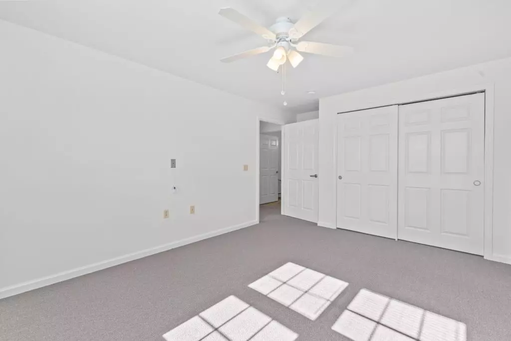 Available Now – 2 Bedroom 55+ Independent Senior Living Apartment in Williston, VT – Utilities Included