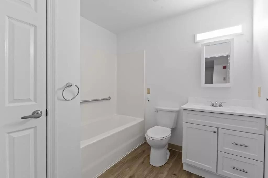 Available Now – 1 Bedroom 55+ Independent Senior Living Apartment in Williston, VT – Utilities Included