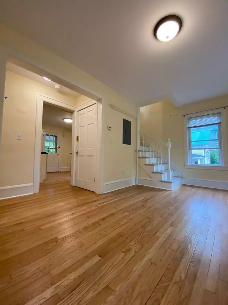 60 Spruce St #2, Burlington, VT | Beautiful 2-Story Downtown Apartment | June 2027