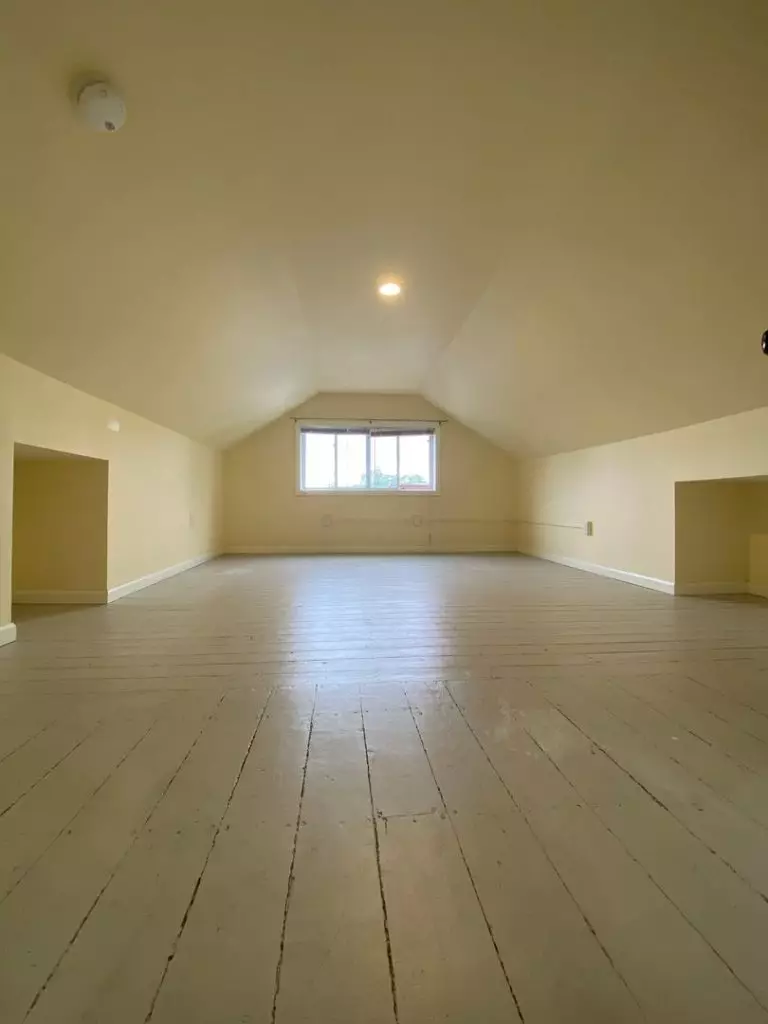 60 Spruce St #2, Burlington, VT | Beautiful 2-Story Downtown Apartment | June 2027