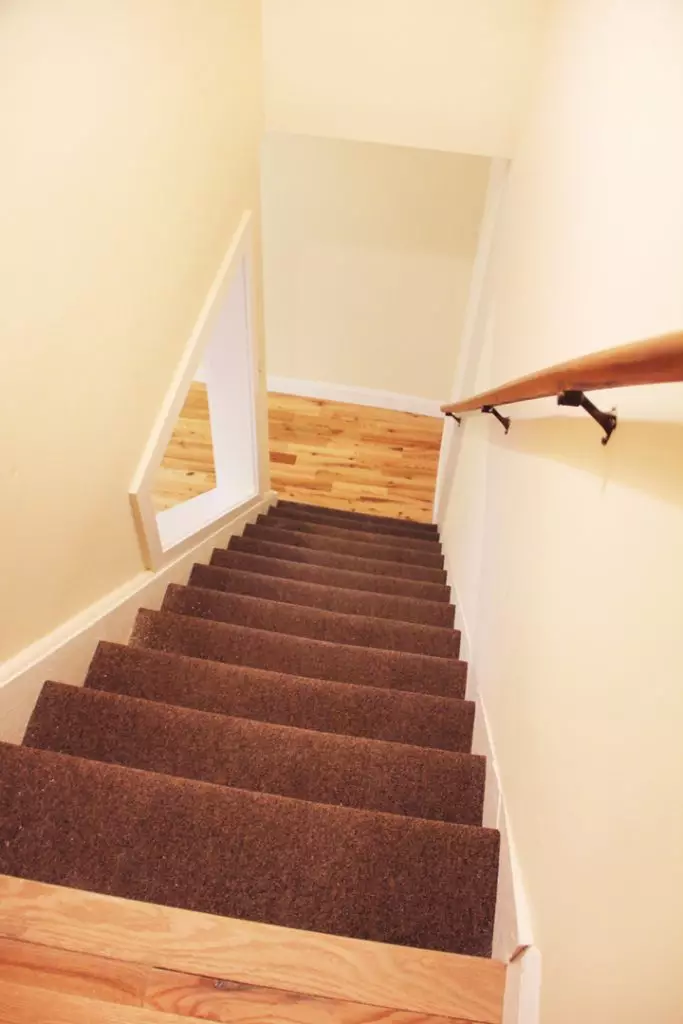 39 Cedar St, Burlington, VT | Renovated 4 Bedroom House Near Church Street | June 2027