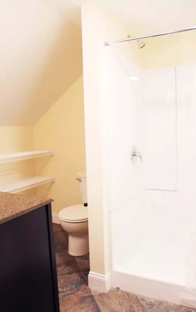 39 Cedar St, Burlington, VT | Renovated 4 Bedroom House Near Church Street | June 2027