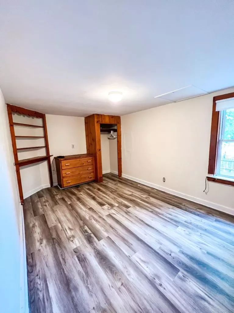 20 Cedar St, Burlington, VT | 5 Bedroom House with Private Yard & Parking | June 2027