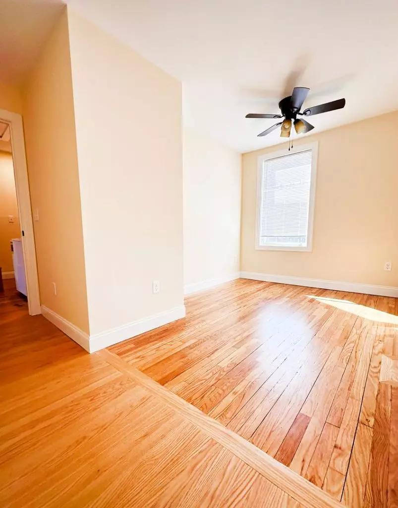 5 Bedroom + Office Apartment in Burlington, VT | Newly Renovated Near UVM | June 2027