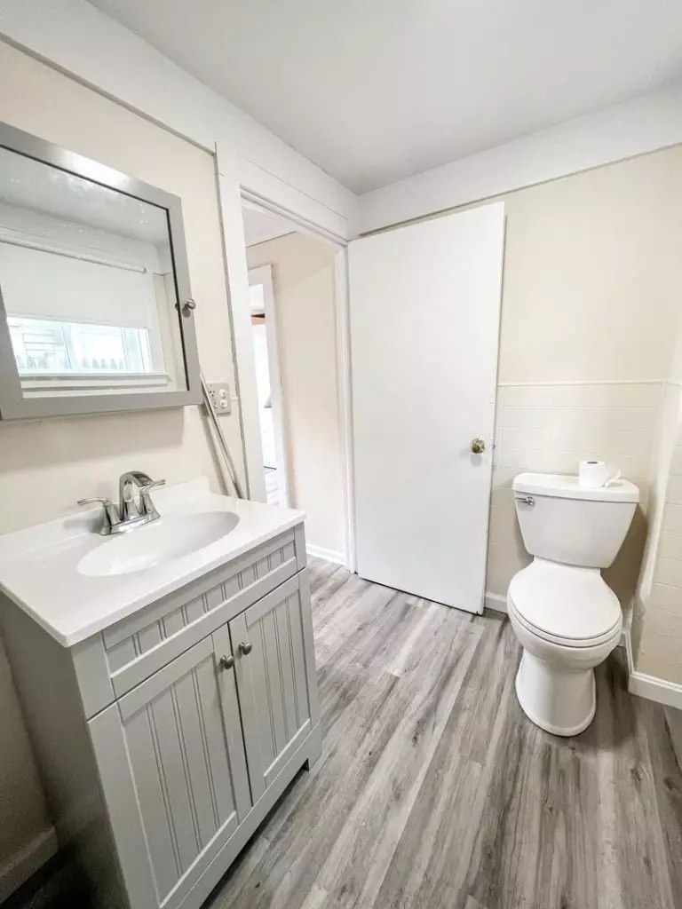 20 Cedar St, Burlington, VT | 5 Bedroom House with Private Yard & Parking | June 2027