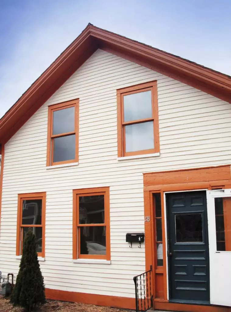 98 North St, Burlington, VT | 4 Bedroom House with Fenced Yard & Parking | June 2027