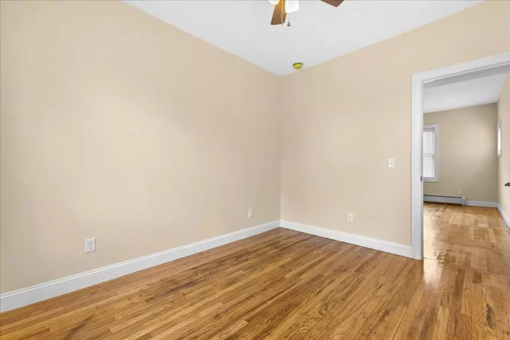 Newly Renovated 4 Bedroom + Office Apartment in Burlington, VT | Near UVM | June 2027