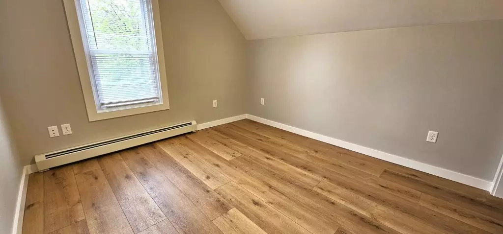 Newly Renovated 4 Bedroom Apartment in Burlington, VT | 1 Bath, Laundry & Yard | June 2027