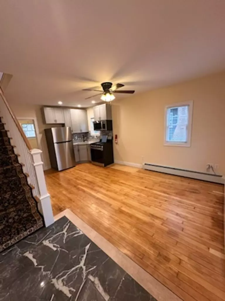 56 Campus Ct, Burlington, VT | Newly Renovated 3 Bedroom Apartment Near UVM | June 2027