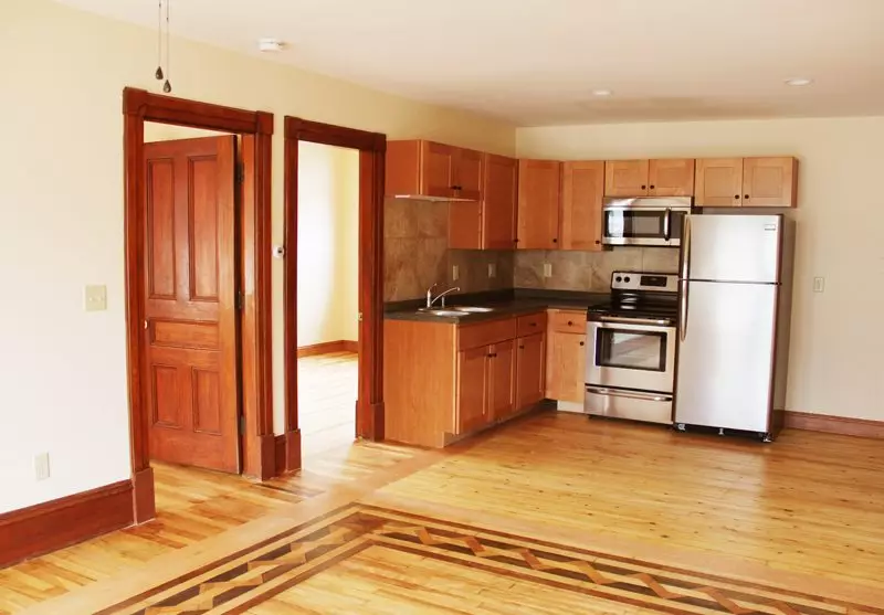 46 No. Champlain St #2, Burlington, VT | Gorgeous 3 Bedroom, 1 Bath Apartment | June 2027