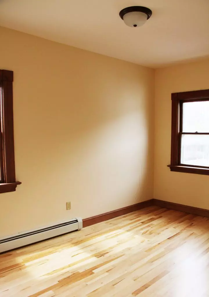 46 No. Champlain St #2, Burlington, VT | Gorgeous 3 Bedroom, 1 Bath Apartment | June 2027
