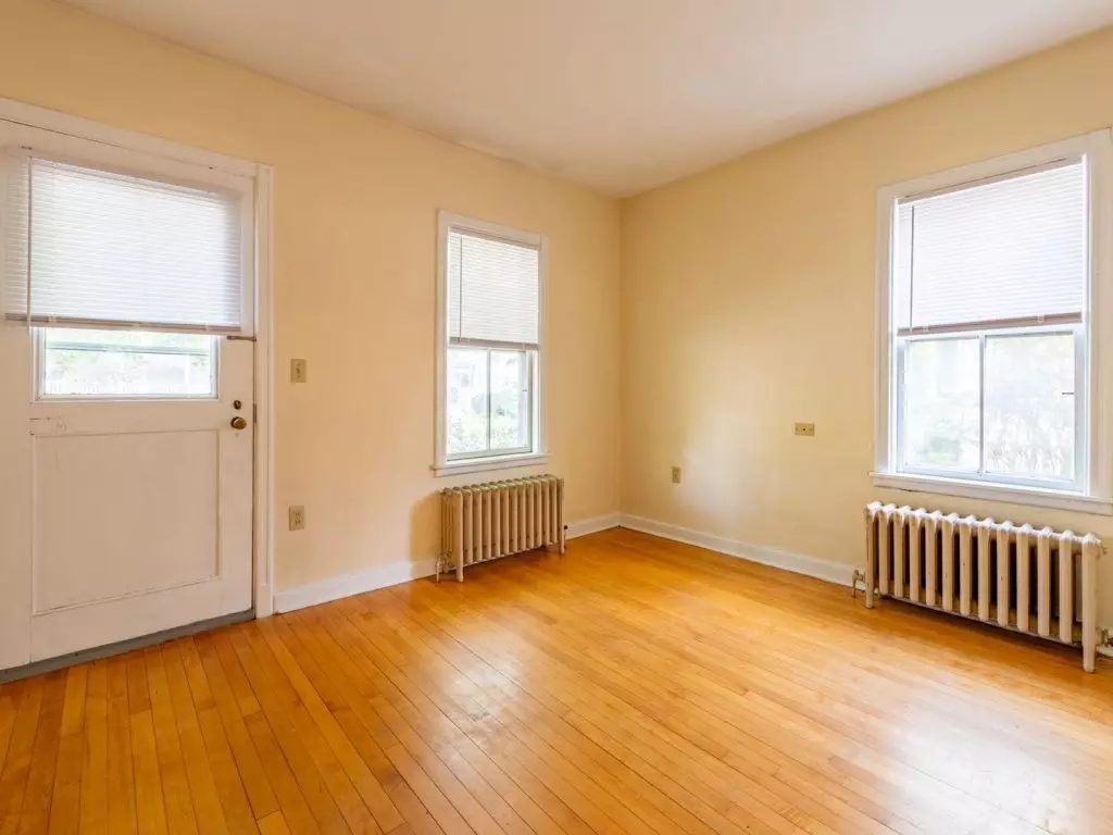 124 North Willard St, Burlington, VT | 3 Bedroom Apartment Near UVM & Downtown | June 2027