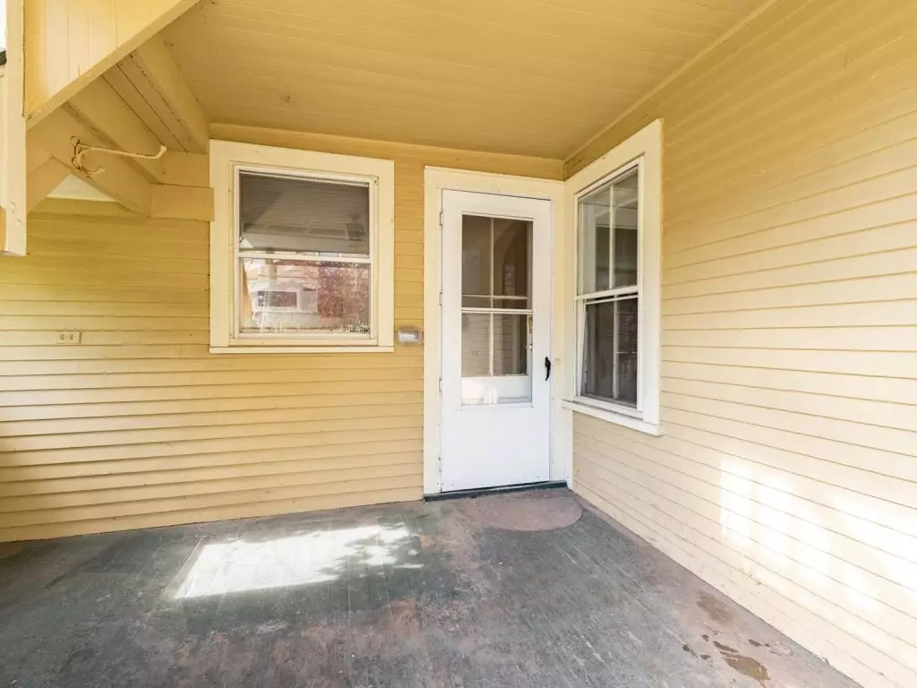 124 North Willard St, Burlington, VT | 3 Bedroom Apartment Near UVM & Downtown | June 2027