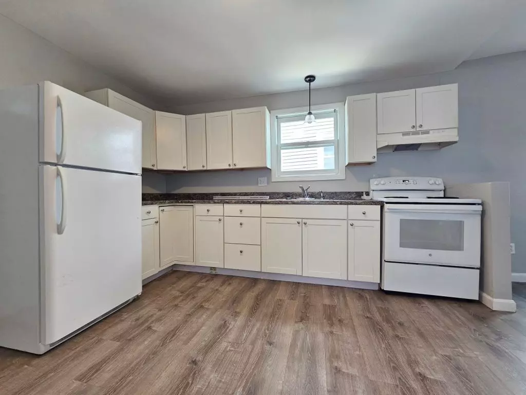 120 North St #1, Burlington, VT | 3 Bedroom Apartment in Old North End | June 2027