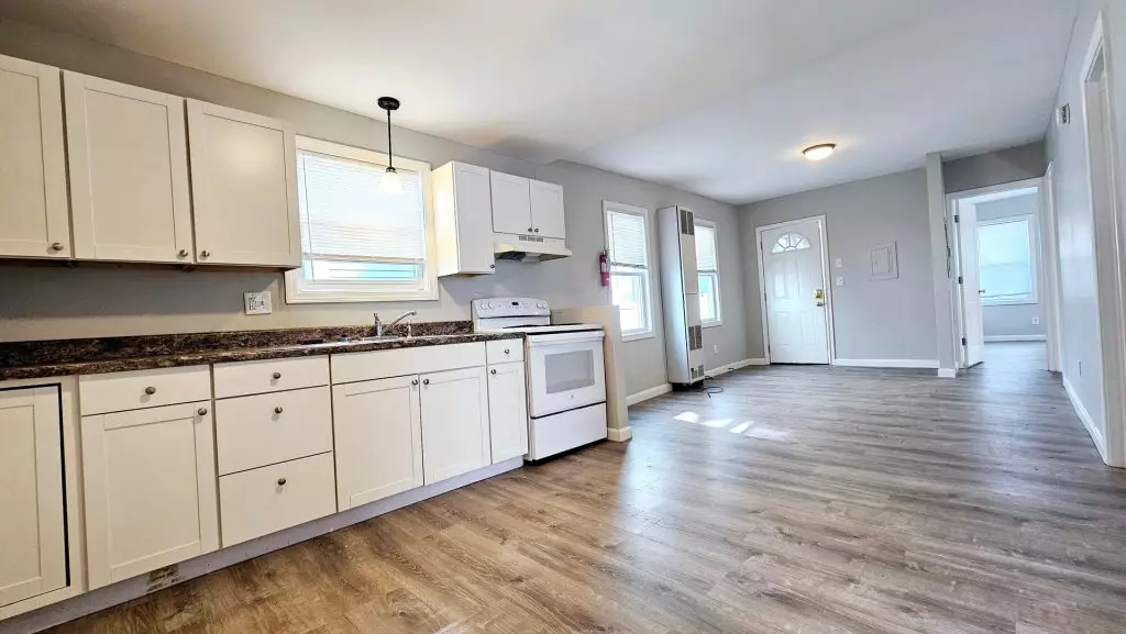 120 North St #1, Burlington, VT | 3 Bedroom Apartment in Old North End | June 2027