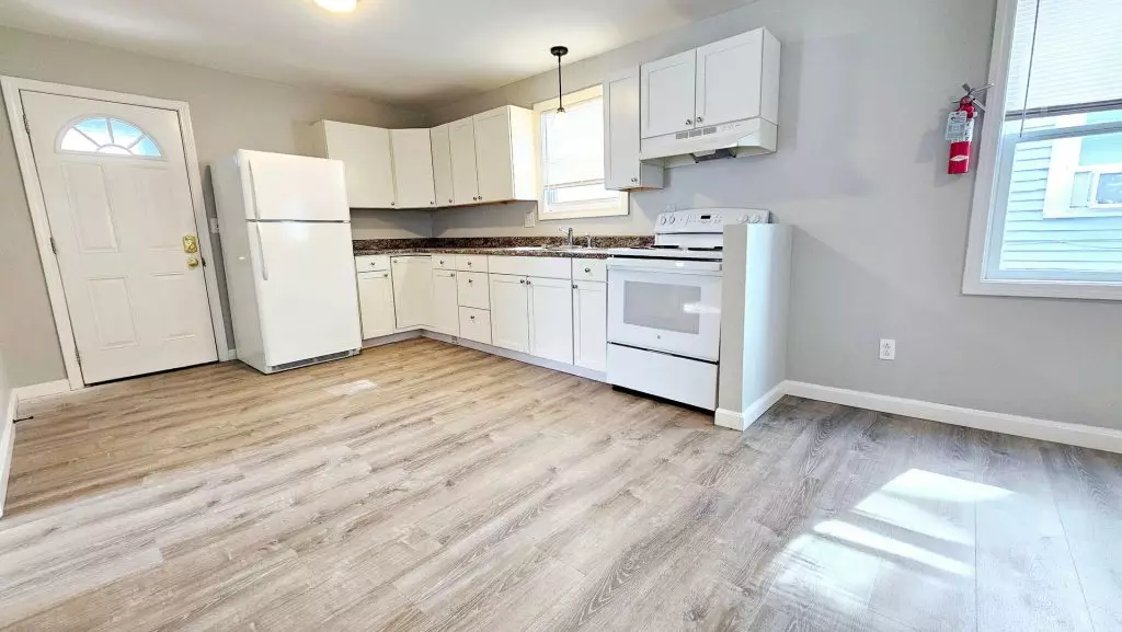120 North St #1, Burlington, VT | 3 Bedroom Apartment in Old North End | June 2027