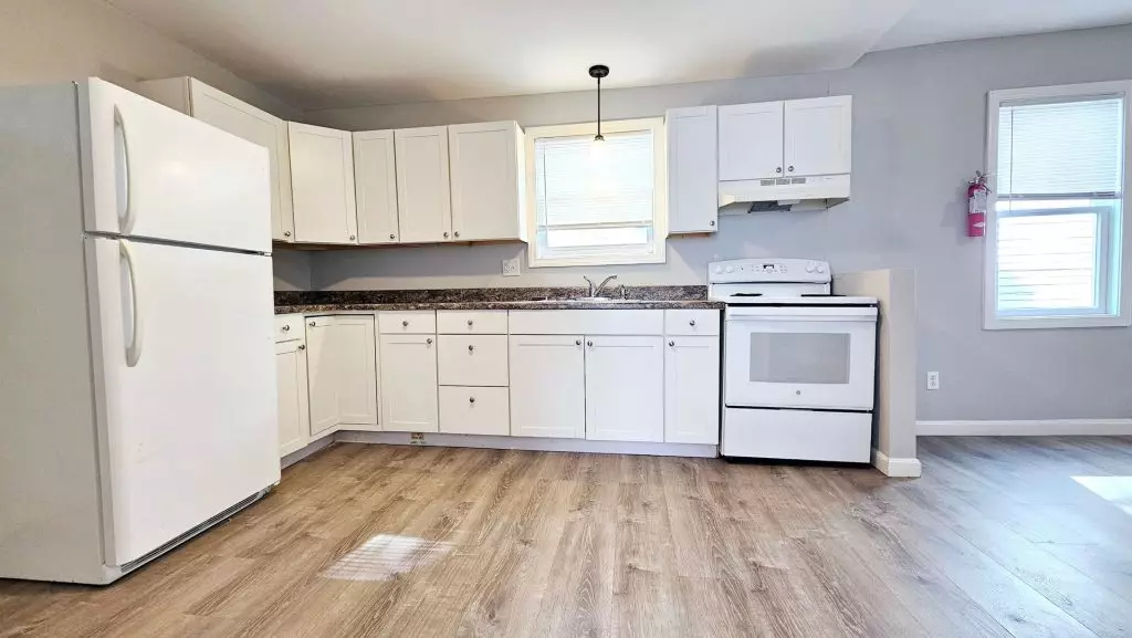120 North St #1, Burlington, VT | 3 Bedroom Apartment in Old North End | June 2027