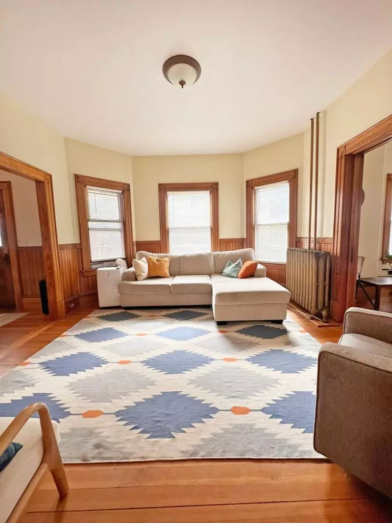 Spacious 8-Bedroom House Near UVM – 132 North Willard Street, Burlington, VT