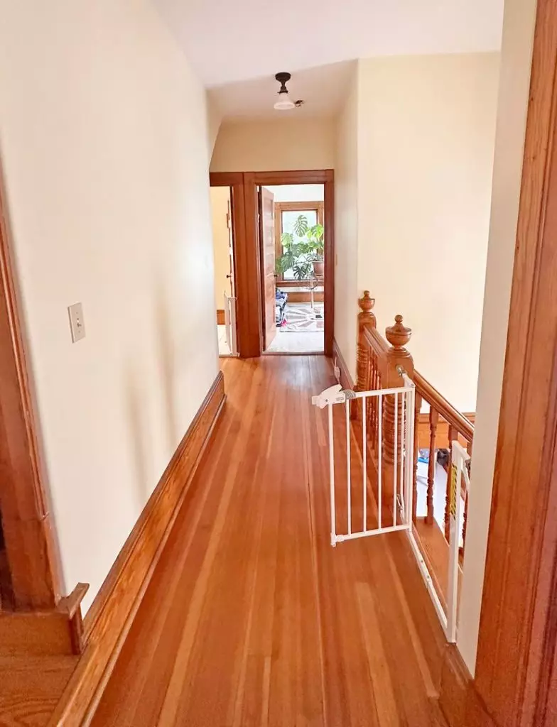 Spacious 8-Bedroom House Near UVM – 132 North Willard Street, Burlington, VT