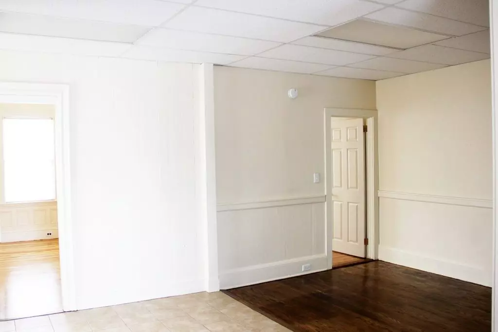 116 North Winooski Ave #2, Burlington, VT | Renovated 3 Bedroom Apartment Near UVM & Downtown | June 2027