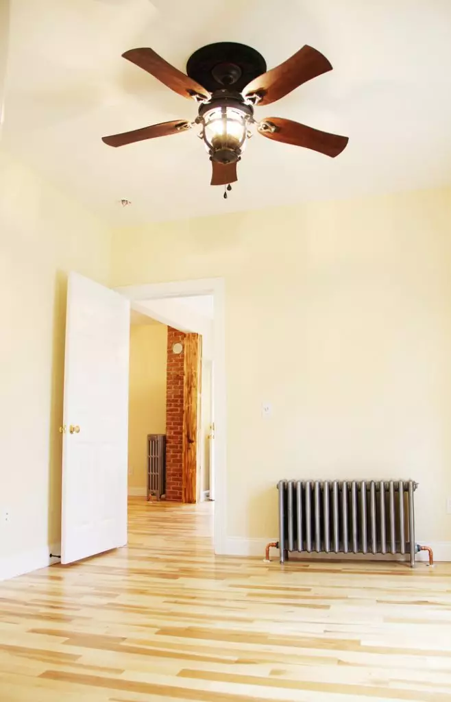24 Cedar St, Burlington, VT | Renovated 3 Bedroom Apartment with Parking | June 2027